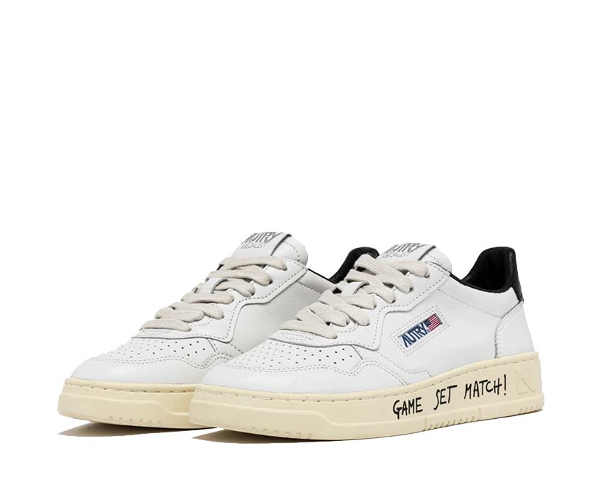 Autry Medalist Low Match White Black sole — thick crepe sole
