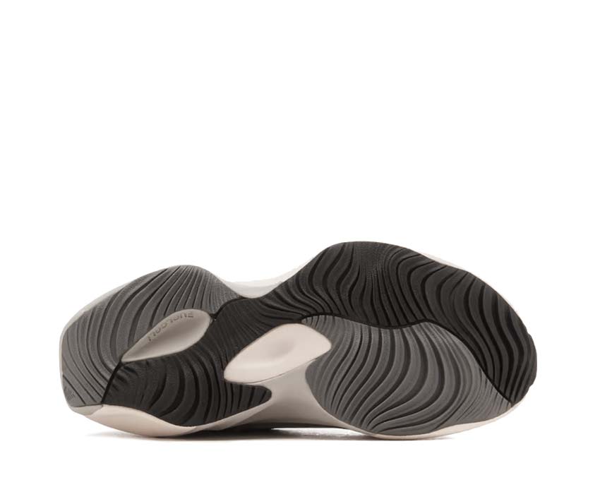 New Balance UWRPD suela — entresuela FuelCell