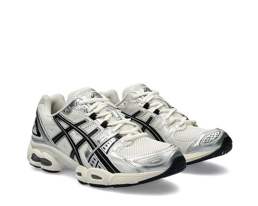 Asics Gel Nimbus 9 Cream Black vista lateral — parte superior de malla