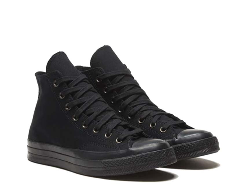 Converse Chuck 70 Hi Black Almost Black vista lateral — lona negro total look