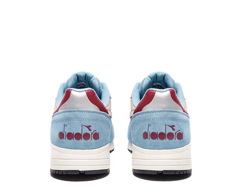 Diadora N902 Oyster Gray Dusk Blue suela — suela goma vintage