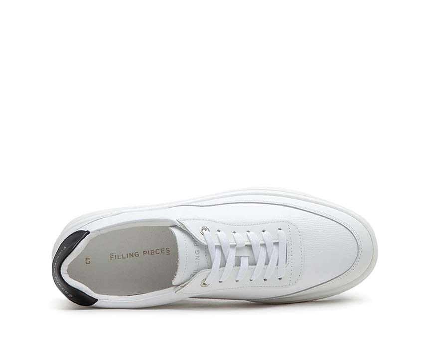 Filling Pieces Mondo Crumbs White detail — unique Crumbs texture