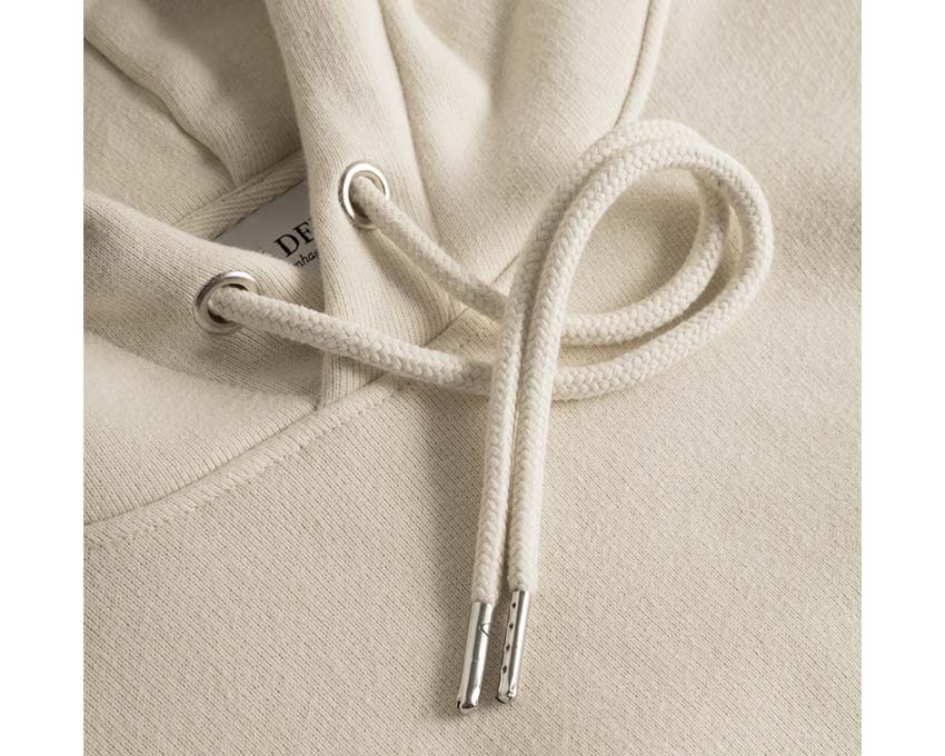 Les Deux Felipe Hoodie Ivory détail — poche kangourou