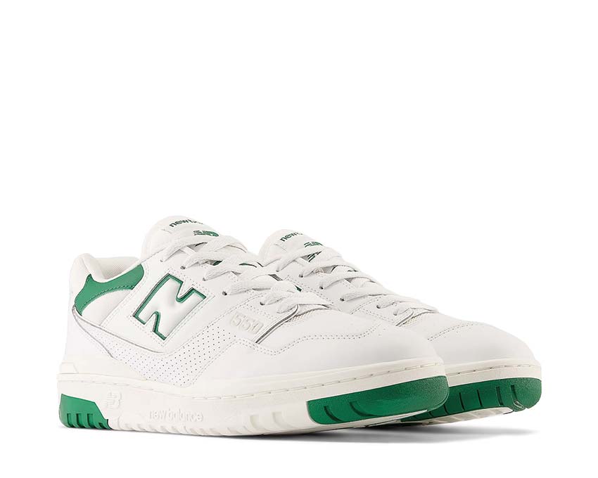 New Balance 550 White Green vista lateral — cuero y malla
