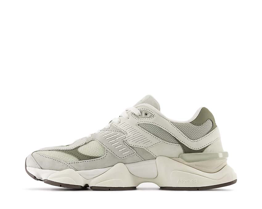 New Balance 9060 Olivine Lichen Green suela — suela chunky gruesa