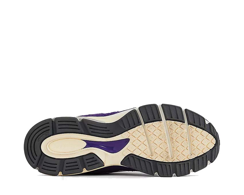 New Balance 990v4 Made in USA Plum — vista trasera hombre