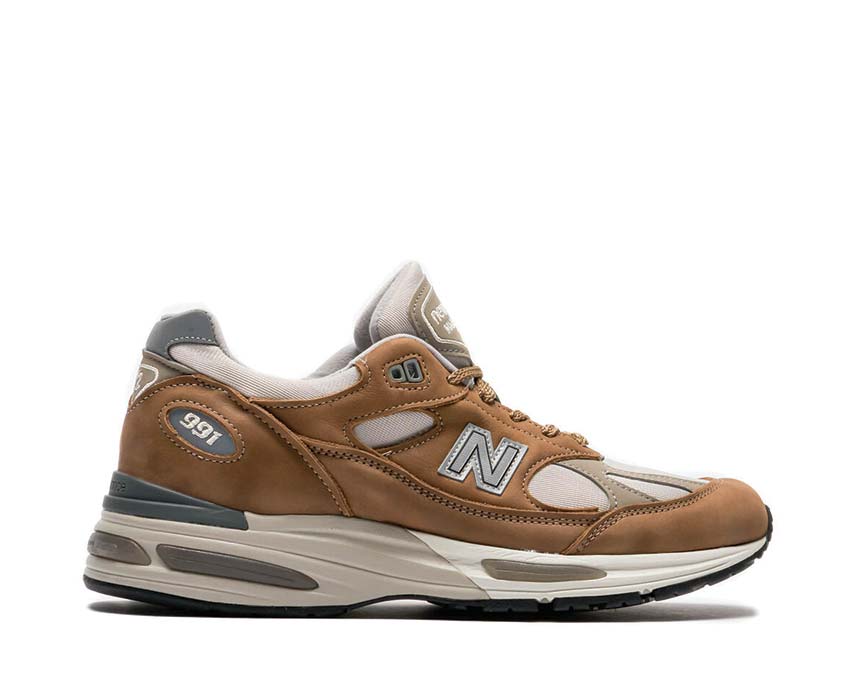 New Balance 991 V2 Made in UK Coco Mocca — men's sneaker suede and mesh
