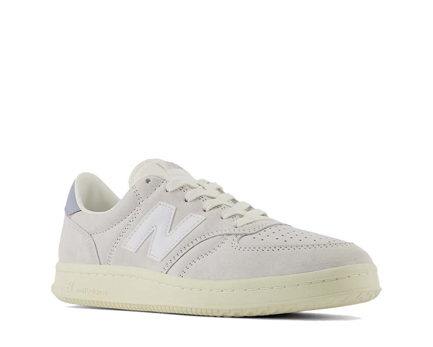 New Balance T500 Reflection White vista lateral — parte superior cuero blanco tenis clásico