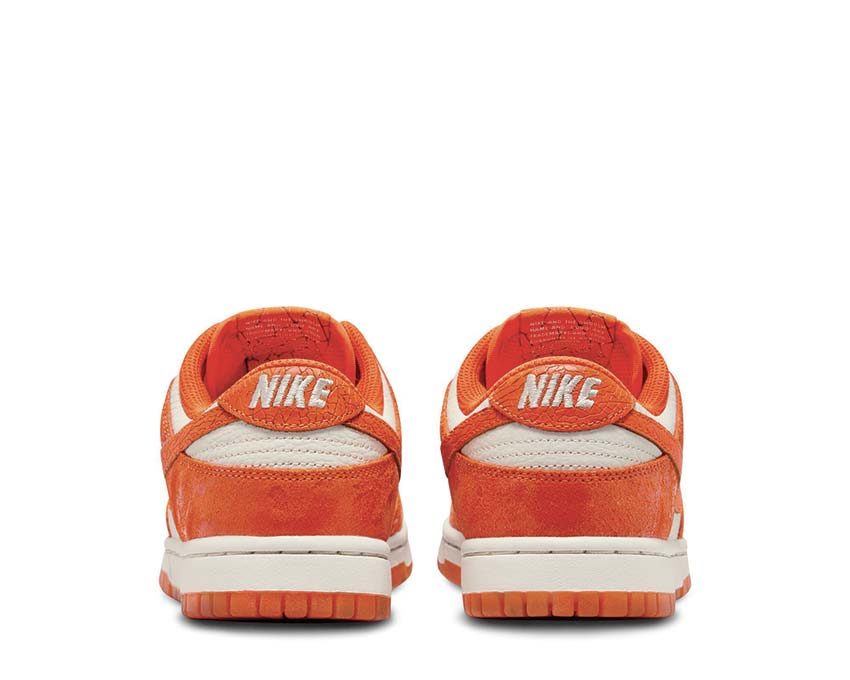 Nike Dunk Low Wmns Light Bone suela — goma vulcanizada Safety Orange