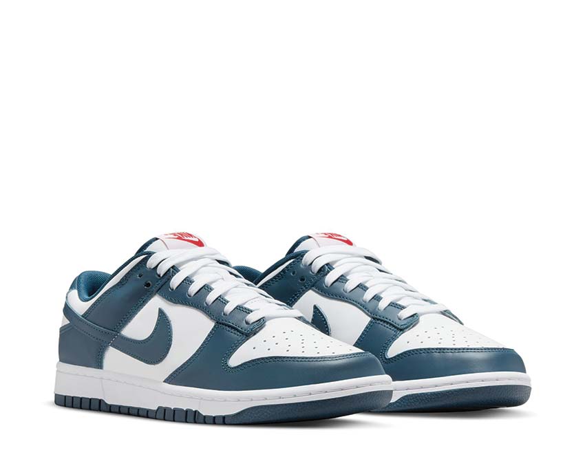 Nike Dunk Low Retro Valerian Blue vista lateral — cuero blanco y azul