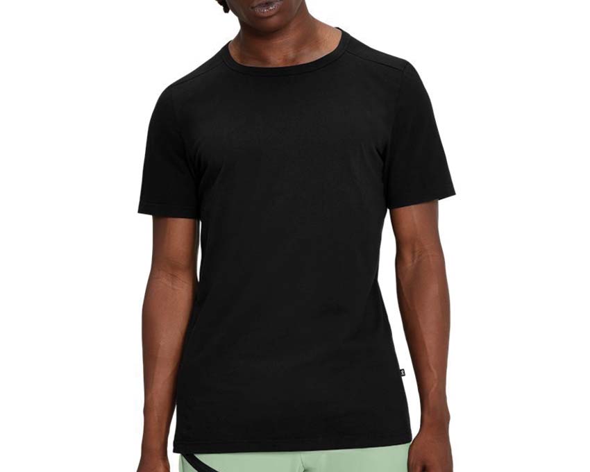 On Running On-T Black — t-shirt running technique noir homme On Running