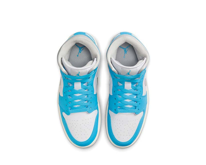 Air Jordan 1 Mid W "Powder Blue"