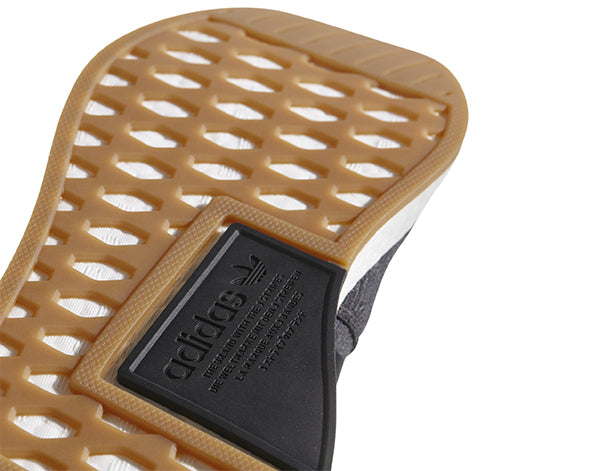 Adidas nmd r2 gum sole best sale