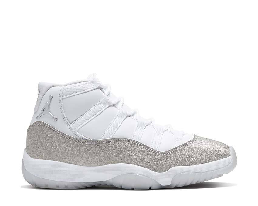 Air Jordan 11 Retro White / Metallic Silver - Vast Grey AR0715-100