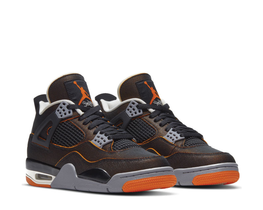 Jordan Air Jordan 4 Retro SE W Starfish Sail Black Starfish LT Smoke Grey vista lateral — cuero crema gris humo