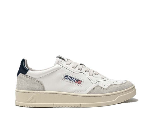 Autry Medalist Low Suede White/Blue — zapatilla hombre en ante premium