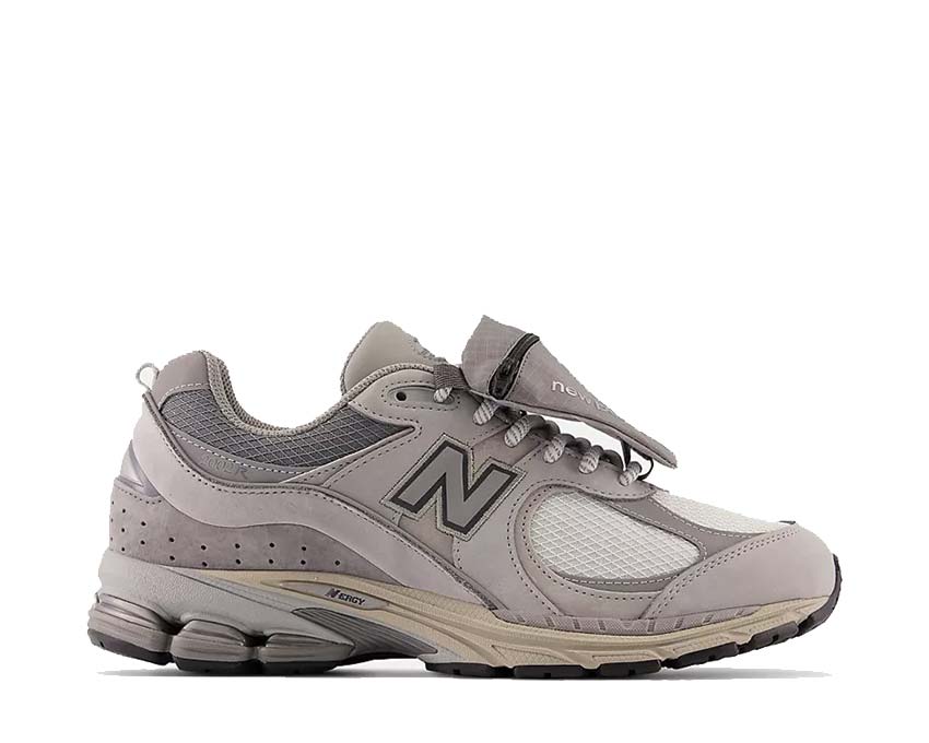 New Balance 2002R Team Away Grey M2002RVC