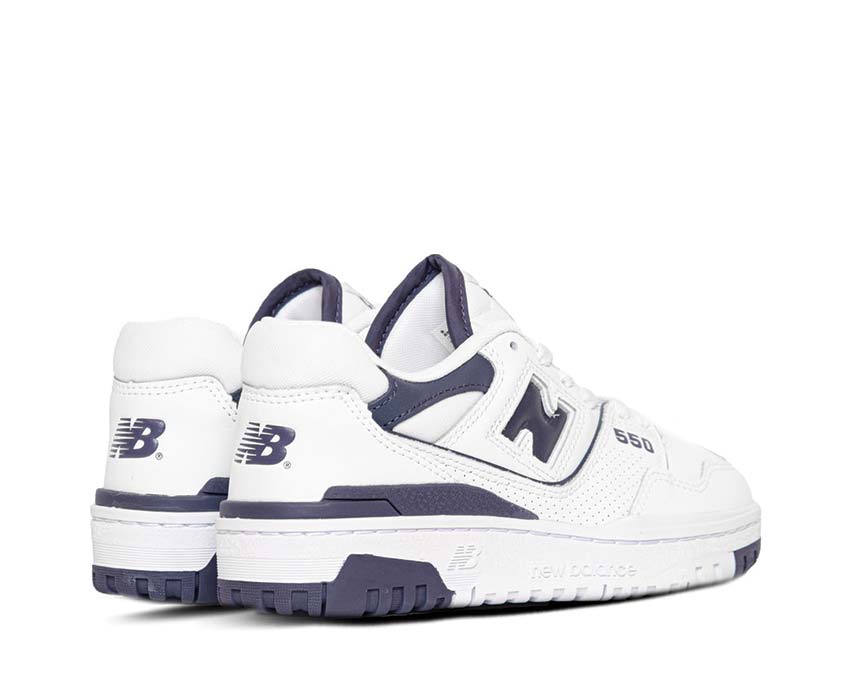 New Balance 550 W White/Navy sole — basketball vintage cupsole