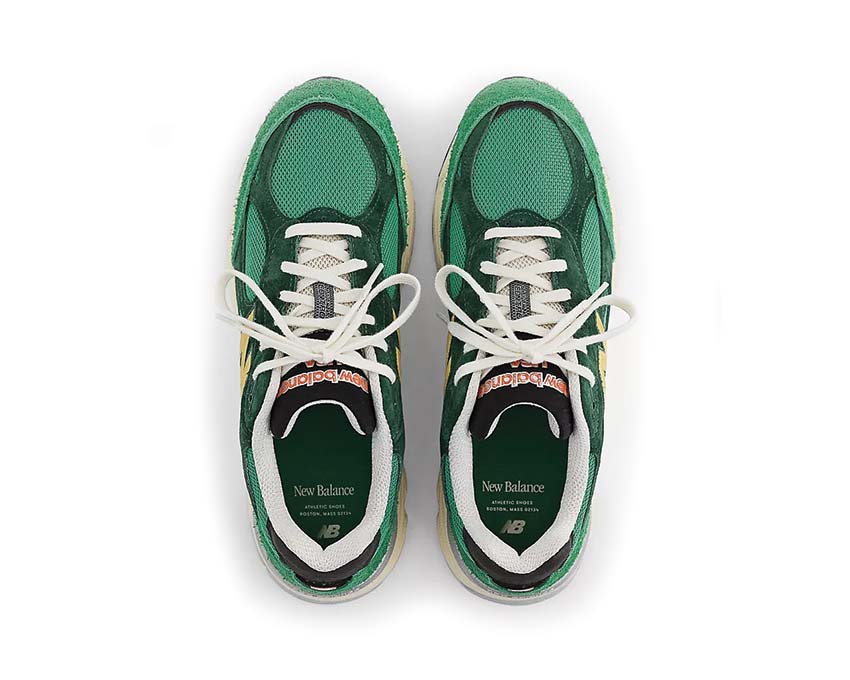 New Balance 990 Made in USA Green detail — gold embroidery and USA logo