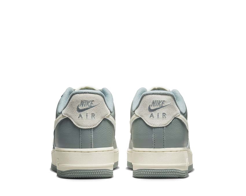 Nike Air Force 1 07 LX Mica Green Coconut Milk semelle — Air Force