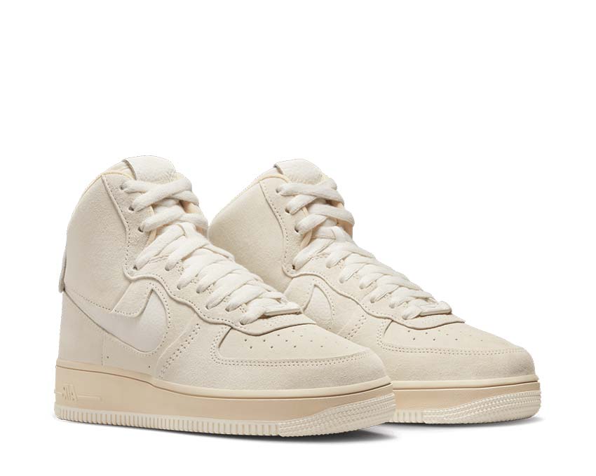 Nike Air Force 1 Sculpt W Sail Phantom Sesame Pure Platinum vue latérale — cuir sculpted