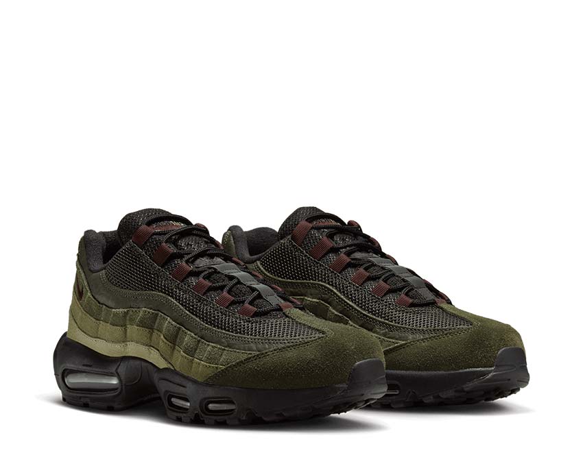 Nike Air Max 95 Black Earth Sequoia side view — ribbed Air Max upper