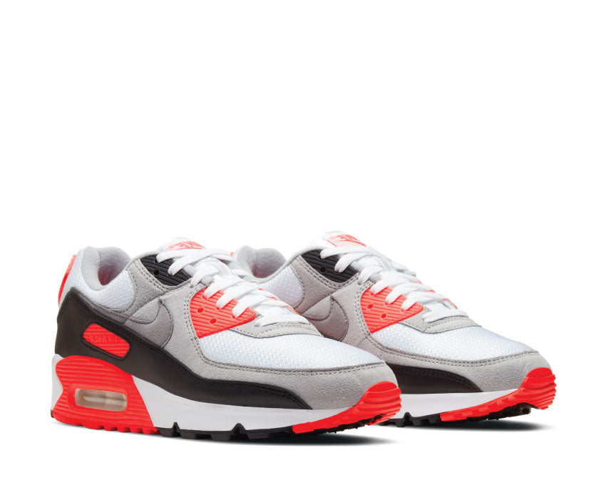 Nike Air Max III White Black Cool Grey vista lateral — mesh y sintético