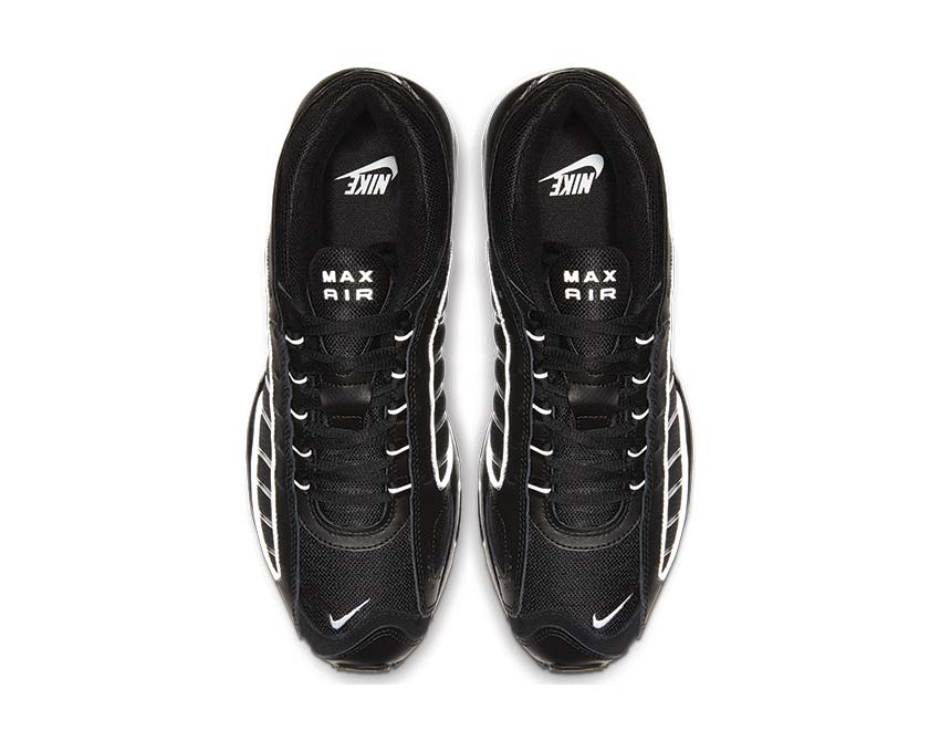Nike Air Max Tailwind IV Black détail — tige mesh noir technique