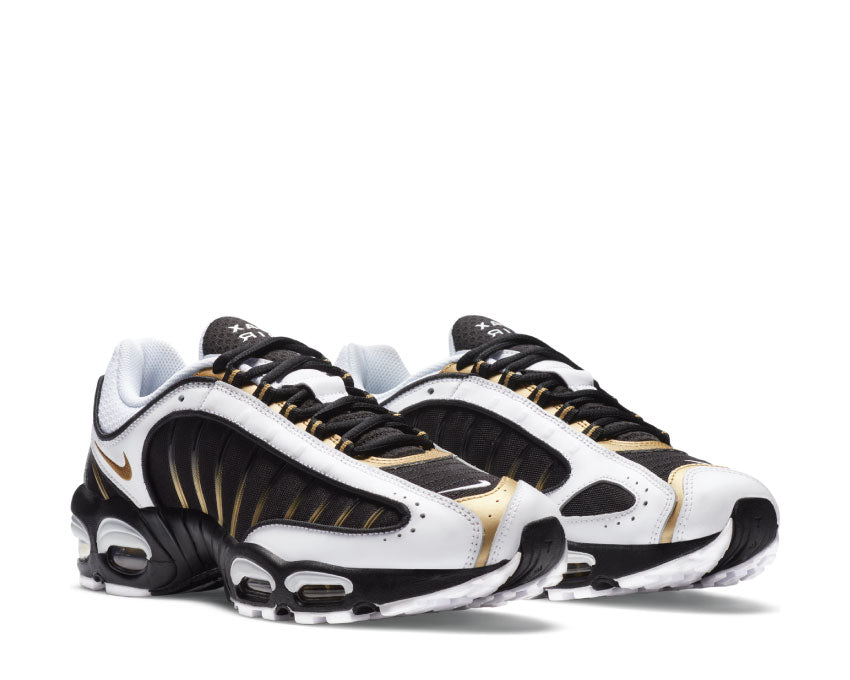 Nike Air Max Tailwind IV Black / Metallic Gold - White CT1284-001