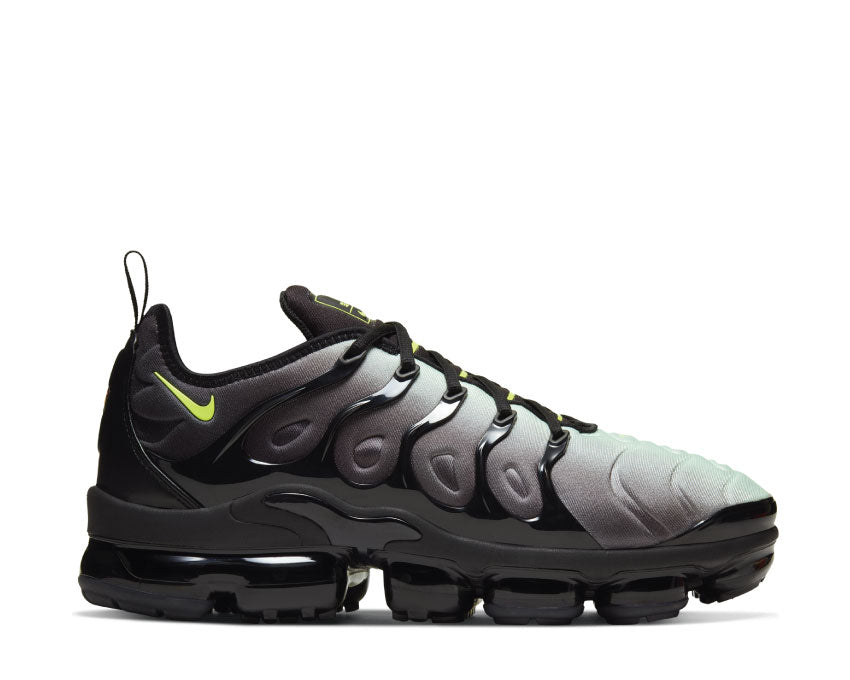 Nike Air Vapormax Plus Black / Volt - Pistachio Frost CW7478-001