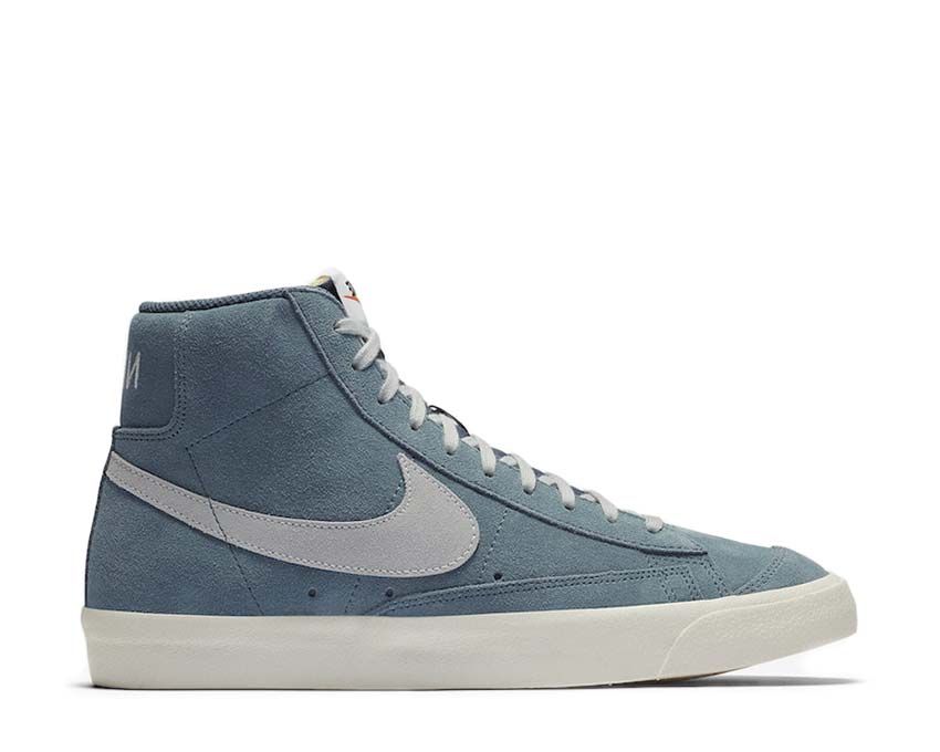 Nike Blazer Mid '77 Thunderstorm / Pure Platinum - Sail CI1172-400