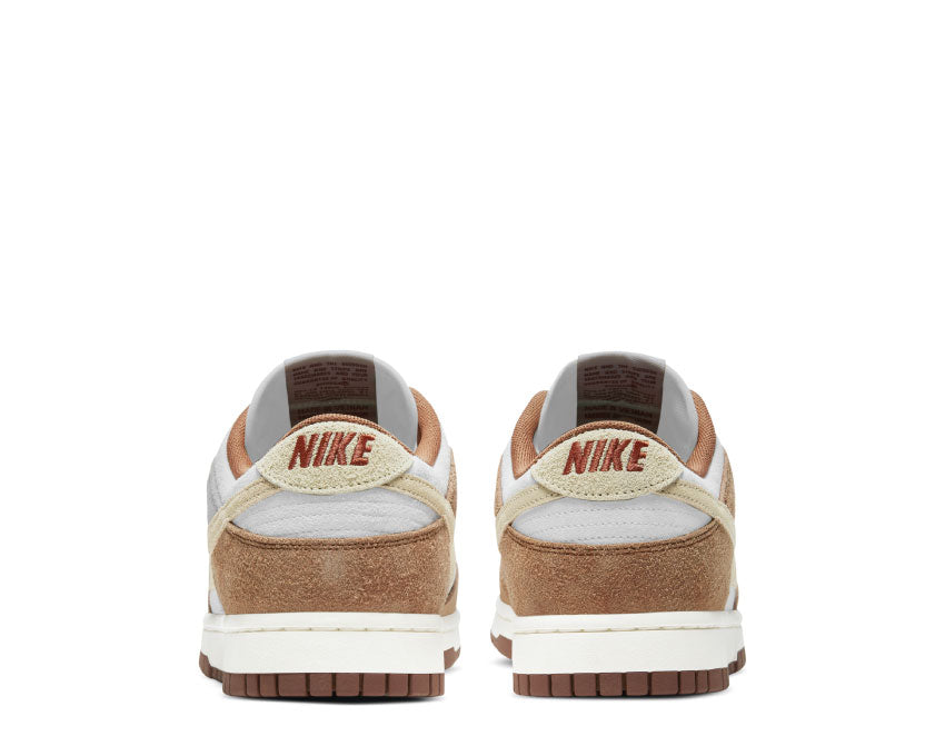 Nike Dunk Low Retro Premium Curry Sail sole — translucent gum sole