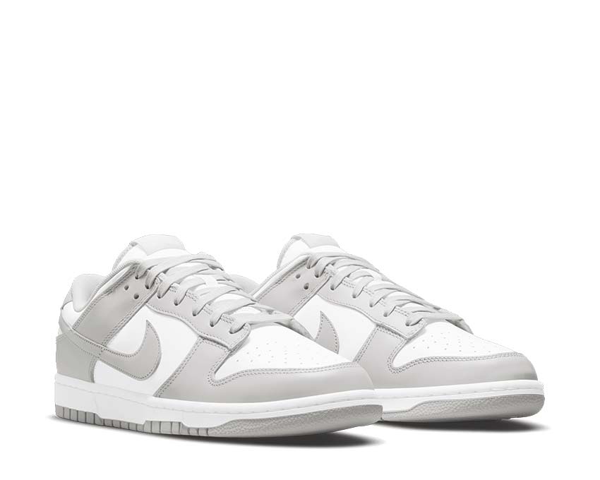 Nike Dunk Low Retro Grey Fog vista lateral — cuero fog y blanco