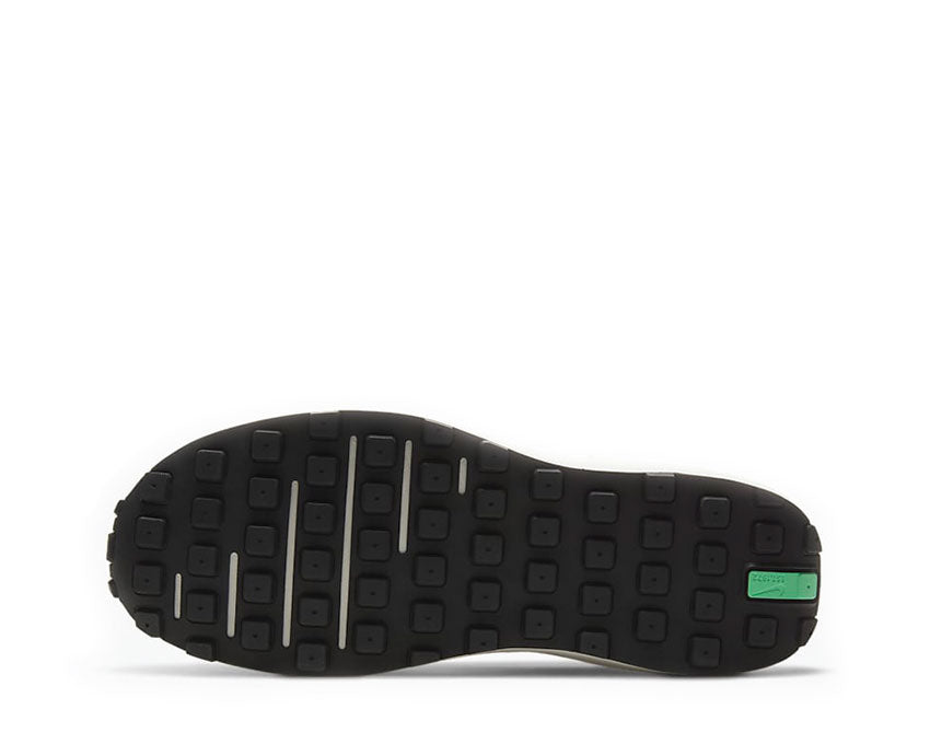 Nike Waffle One Light Bone Summit White détail — empiècement lilas infini