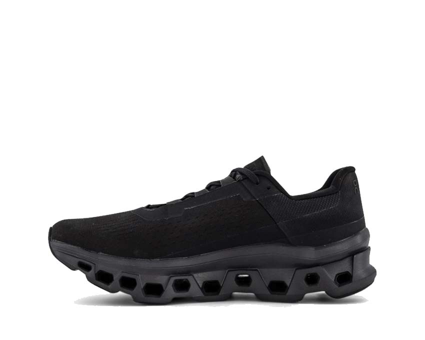 On Cloudmonster All Black suela — suela Speedboard
