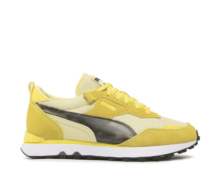 Puma Rider FV Pikachu Empire Yellow 387688 01